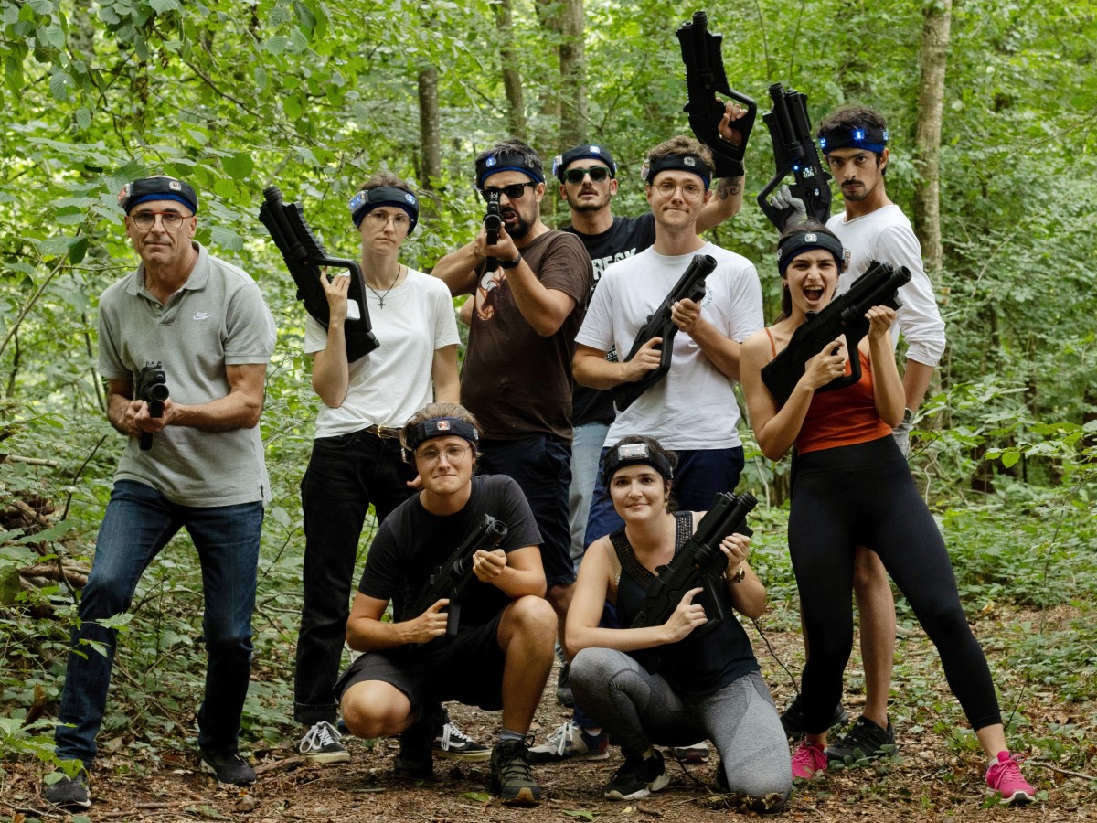 Nous organisons des tournois de laser game en équipe qui sont tout indiqués pour les journées team building.