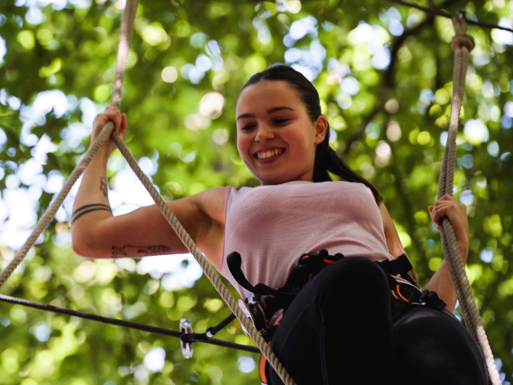 Nous proposons des activités à sensations avec l'accrobranche.